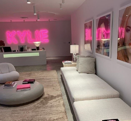 A Stylish DIY Project Inspired by Kylie Jenner’s Office Tour